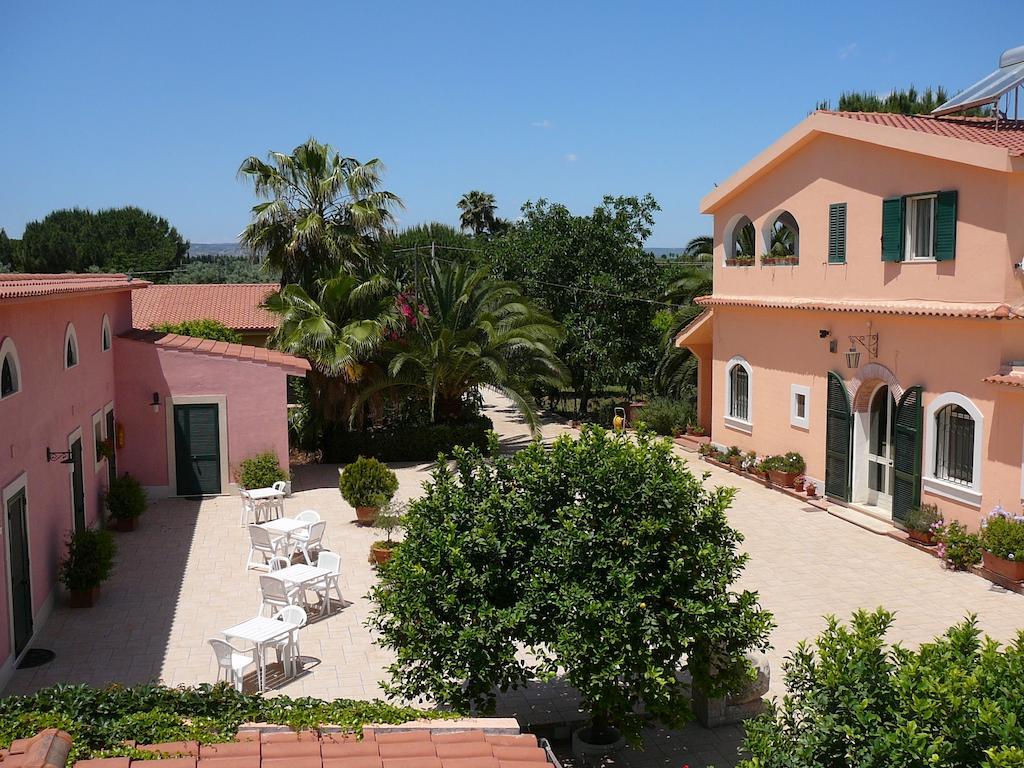Agriturismo Limoneto Szirakúza Kültér fotó