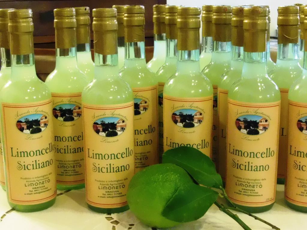 Agriturismo Limoneto Szirakúza Kültér fotó